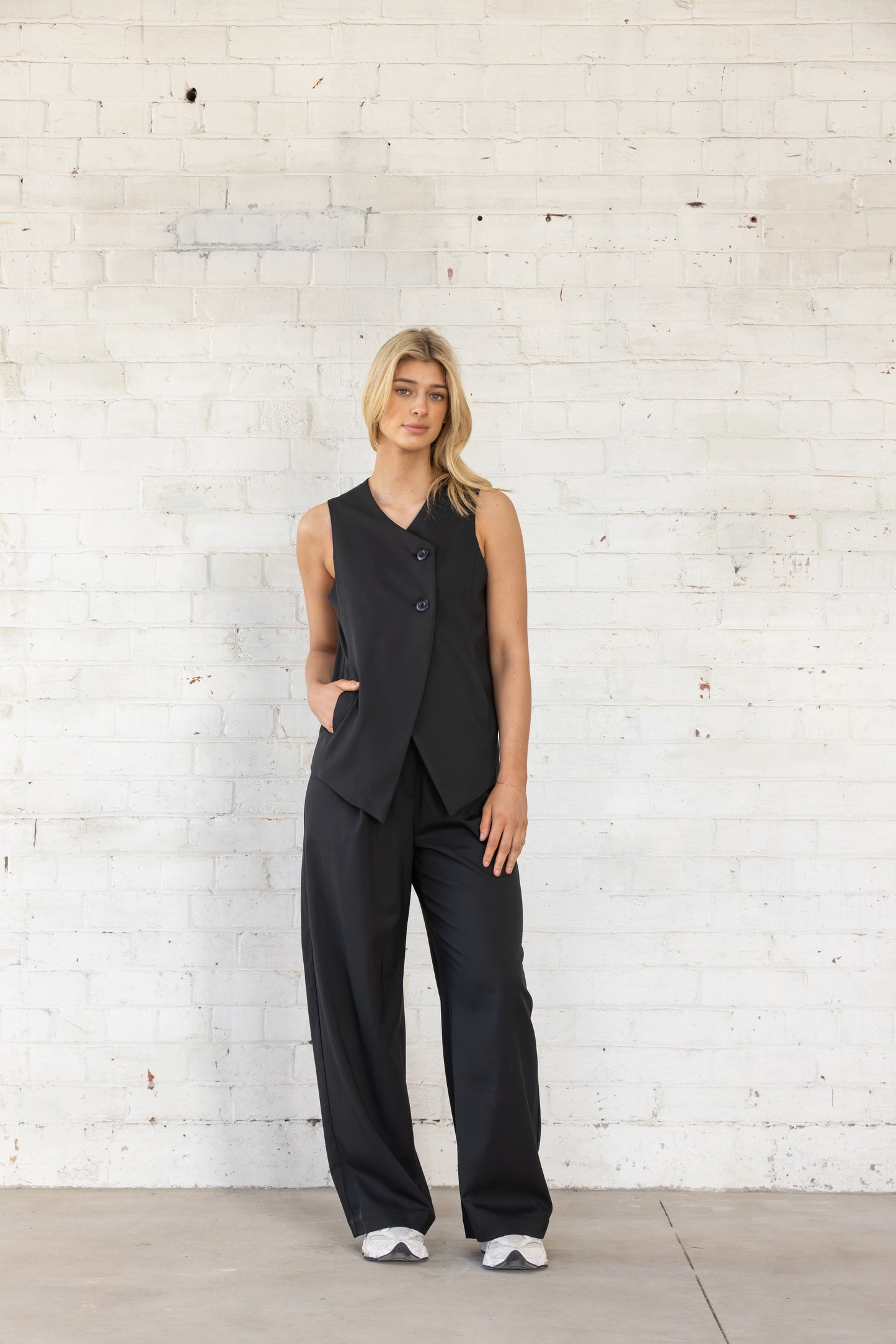 Pursuit Vest | Black