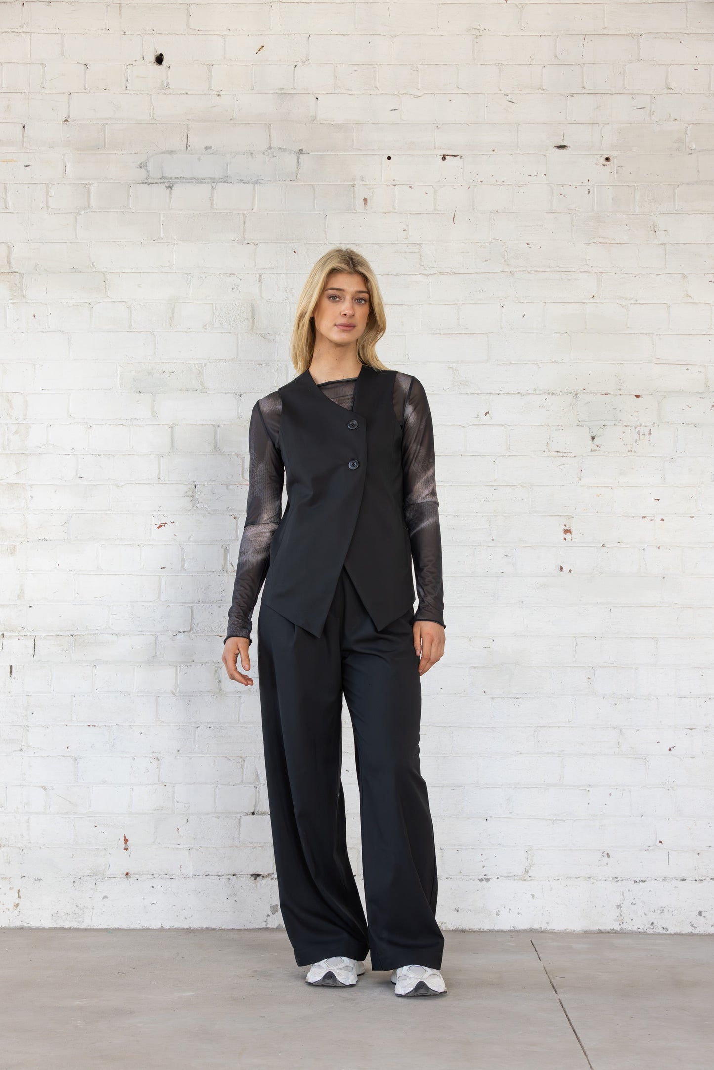 Pursuit Vest | Black